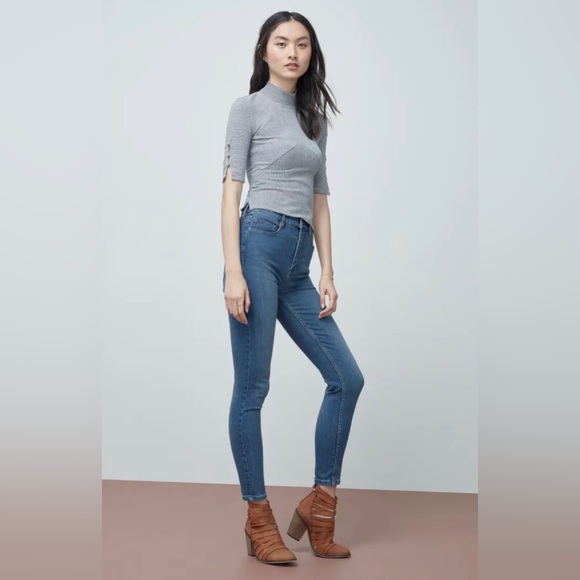 *EUC* Free People / Hybrid Strappy Stacked Heel Leather Ankle Boot / Bro… - Picture 6 of 14